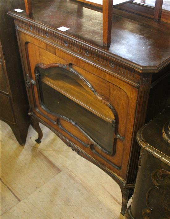 Small mahogany display cabinet